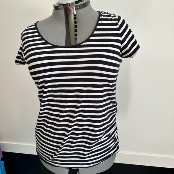 Old Navy Tops - **3 for $15**Maternity Old Navy Black and White Fitted Short Sleeve T-Shirt